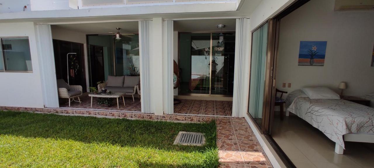 Casa Abril Cozzy Suites Cancún Exterior foto